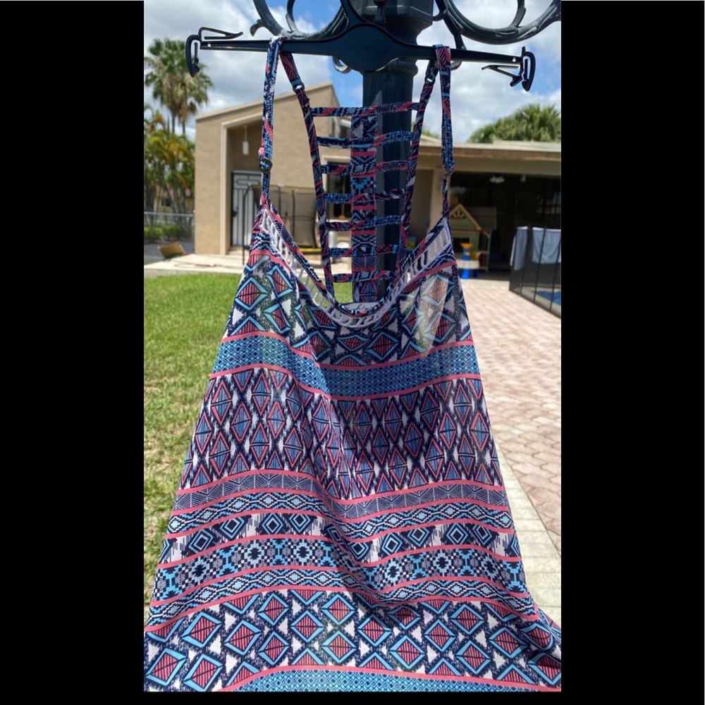 Sleeveless blouse